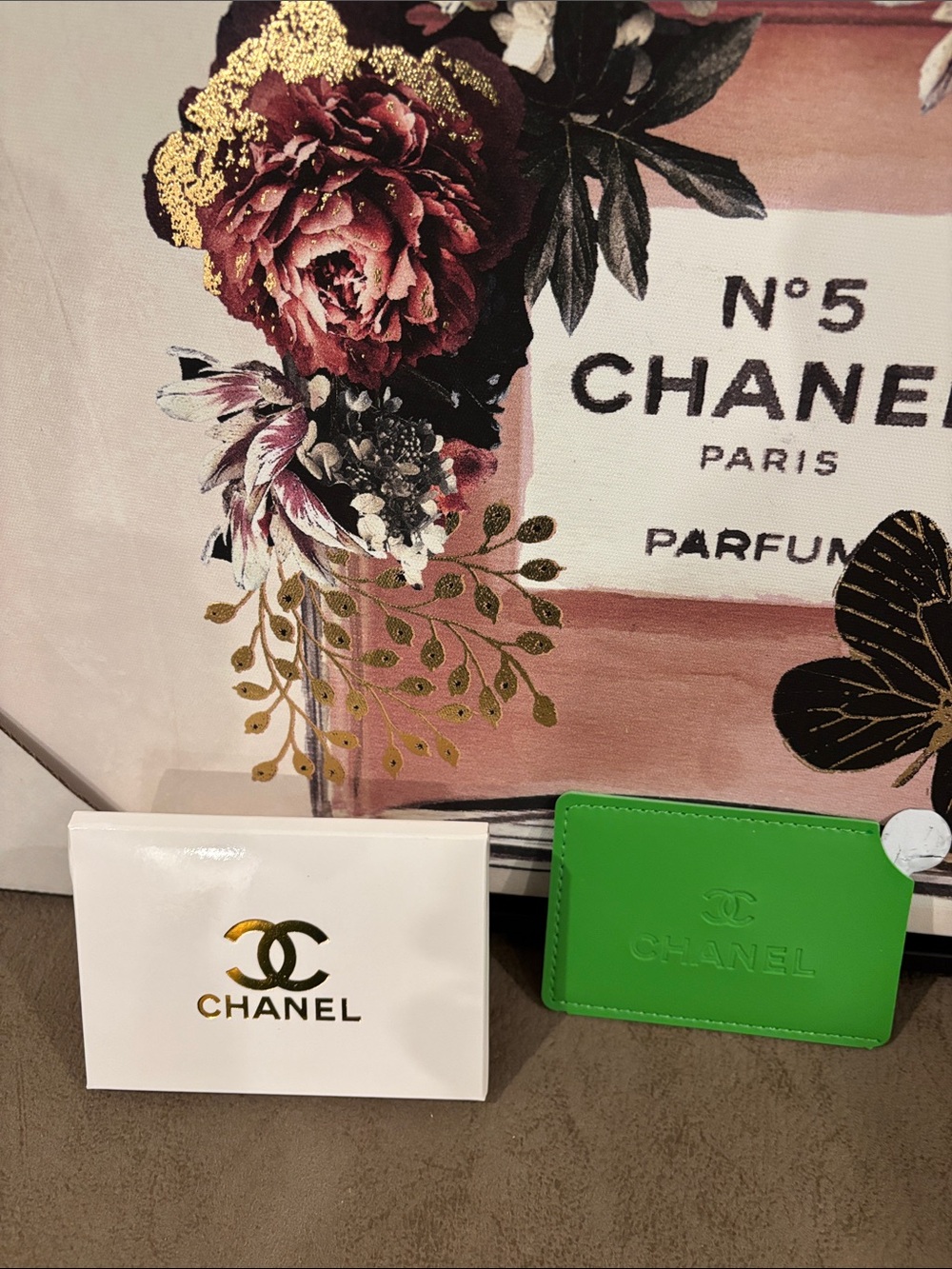 CHANEL Bright Green Faux Leather Card and/or pocket mirror with Embossed Logo 💫